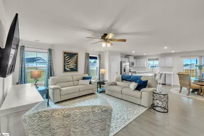 1018 Rev Robert Reid Street, Woodruff, SC 29388 - Photo 4