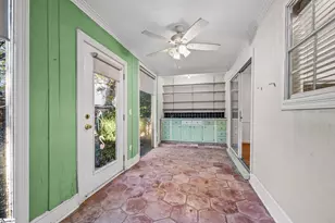 925 Cleveland St, Greenville, SC 29601 - Photo 26