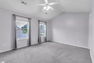 132 Care Ln, Greer, SC 29651 - Photo 10