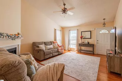 132 High Meadows Lane, Greer, SC 29651 - Photo 2