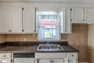 112 Homestead Dr, Boiling Springs, SC 29316 - Photo 20