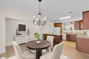 147 Trailside Ln, Greenville, SC 29607 - Photo 4