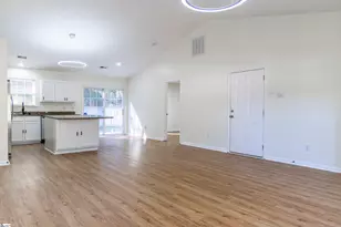 406 Crescentwood Ct, Taylors, SC 29687 - Photo 10