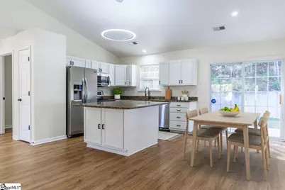 406 Crescentwood Court, Taylors, SC 29687 - Photo 6