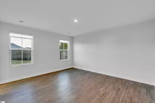 803 Shady Oak Ct, Boiling Springs, SC 29316 - Photo 12