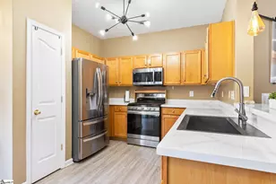 8 Sunfield Ct, Greer, SC 29650 - Photo 10