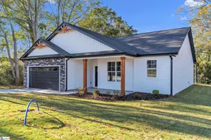 108 Saluda St, Belton, SC 29627 - Photo 2
