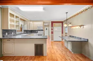 212 Trent Dr, Taylors, SC 29687 - Photo 12