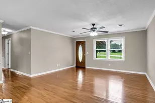 220 Oak St, Chesnee, SC 29323 - Photo 12