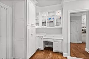 25 Club Forest Ln, Greenville, SC 29605 - Photo 16