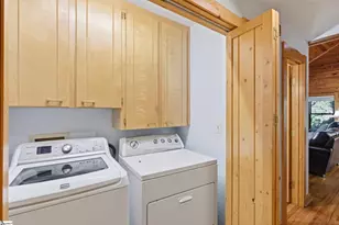 925 W 14 Hwy, Landrum, SC 29356 - Photo 14