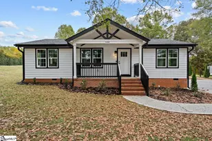 138 S Church St, Duncan, SC 29334 - Photo 1