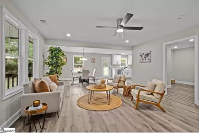 138 S Church Street, Duncan, SC 29334 - Photo 4