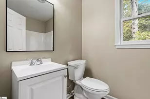 28 Bernwood Dr, Taylors, SC 29687 - Photo 34