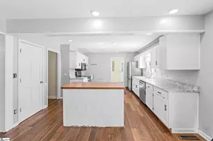 1816 Bethel Rd, Simpsonville, SC 29681 - Photo 10