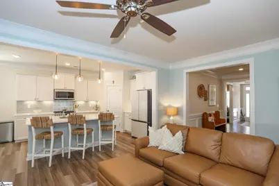 146 Bellecrest Lane, Greenville, SC 29607 - Photo 8