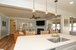 146 Bellecrest Ln, Greenville, SC 29607 - Photo 16