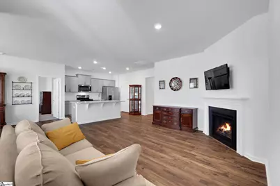 127 Bayridge Road, Simpsonville, SC 29680 - Photo 8