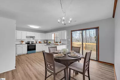 130 Poplar Knoll Drive, Moore, SC 29369 - Photo 8