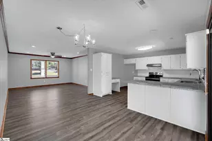 130 Poplar Knoll Dr, Moore, SC 29369 - Photo 4