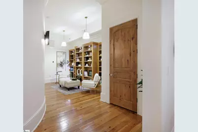 18 S Main Street Unit #201, Greenville, SC 29601 - Photo 4