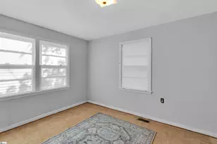 2467 Battleground Rd, Cowpens, SC 29330 - Photo 10