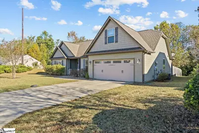 247 Finley Hill Court, Simpsonville, SC 29681 - Photo 2