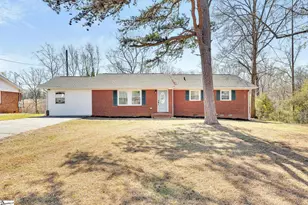 197 Stribling Cir, Spartanburg, SC 29301 - Photo 4