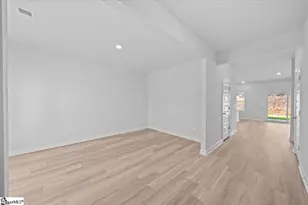 104 Madison Ct, Gray Court, SC 29645 - Photo 4