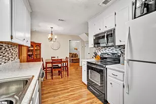 122 Abbey Ct, Greenwood, SC 29649 - Photo 12