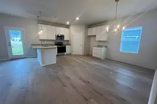 609 Silver Fir St, Piedmont, SC 29673 - Photo 4