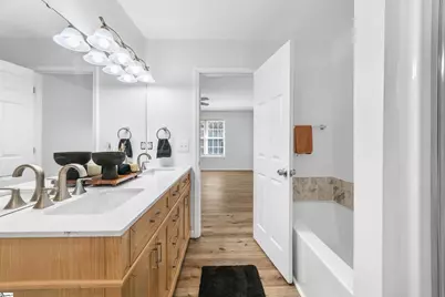 125 River Oaks Circle, Piedmont, SC 29673 - Photo 14