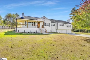 424 James Rd, Easley, SC 29642 - Photo 2