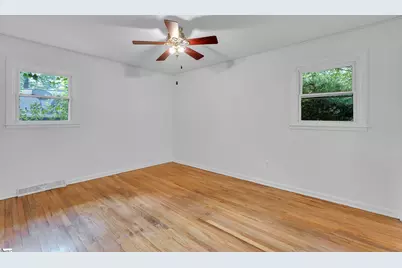 261 Mohawk Drive, Greenville, SC 29609 - Photo 18