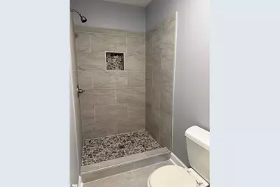 8 Bradley Street, Greenville, SC 29611 - Photo 12