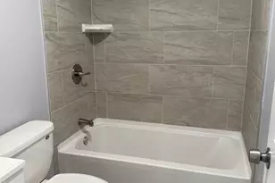 8 Bradley St, Greenville, SC 29611 - Photo 14