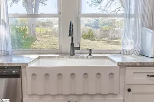 6025 Mountain View Rd, Taylors, SC 29687 - Photo 26