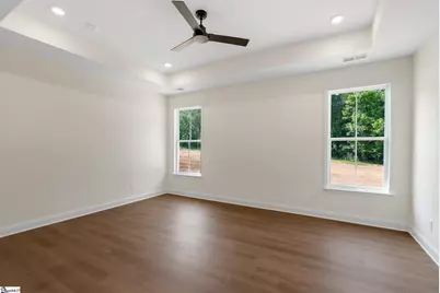 9 Burns Road, Travelers Rest, SC 29690 - Photo 12