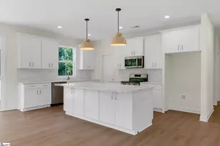 9 Burns Rd, Travelers Rest, SC 29690 - Photo 6