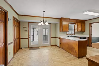 107 Fairview Place, Greer, SC 29651 - Photo 10