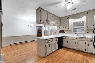 102 Westwood Cir, Pickens, SC 29671 - Photo 14