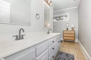 104 Perry Rd, Greenville, SC 29609 - Photo 16