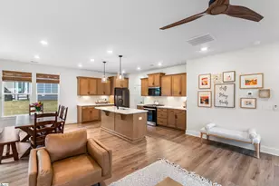 952 Diane Ln, Moore, SC 29369 - Photo 10