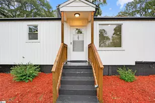 105 S Estate Dr, Greenville, SC 29605 - Photo 4