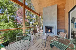 562 Club Dr, Greenville, SC 29611 - Photo 18