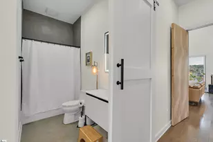 562 Club Dr, Greenville, SC 29611 - Photo 30