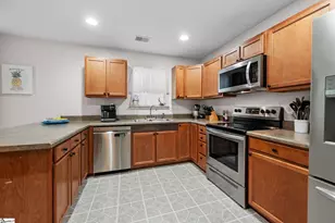 107 Kingscreek Dr, Greer, SC 29650 - Photo 10