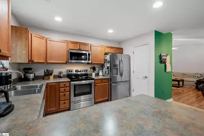 107 Kingscreek Drive, Greer, SC 29650 - Photo 6