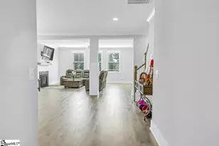 627 Crossbuck Trl, Greer, SC 29651 - Photo 2