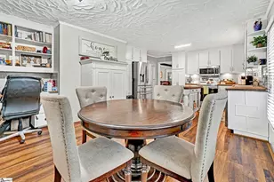 607 S Adair St, Clinton, SC 29325 - Photo 10